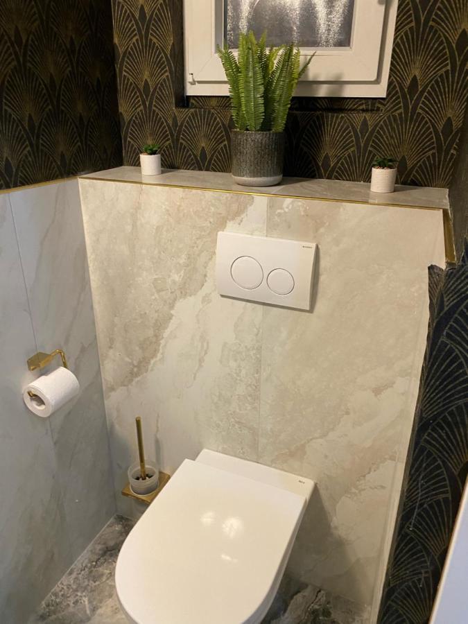 Luxury Exclusive 3 Bedroom Downtown