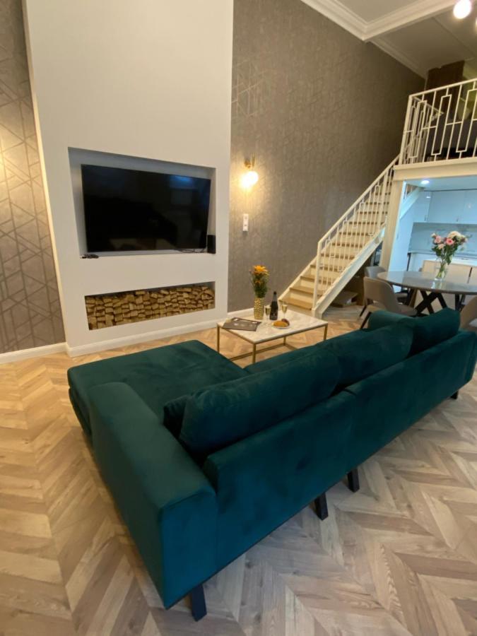 Apartament Luxury Exclusive 3 Bedroom Downtown
