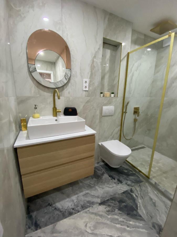 Luxury Exclusive 3 Bedroom Downtown Apartament Budapesta
