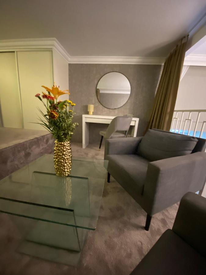 Luxury Exclusive 3 Bedroom Downtown Apartament Budapesta
