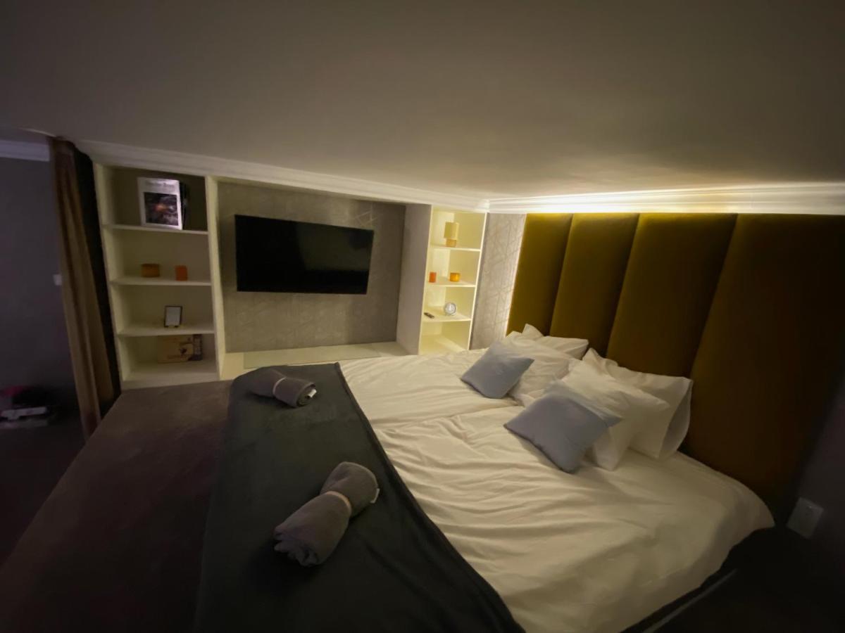 Luxury Exclusive 3 Bedroom Downtown Apartament Budapesta